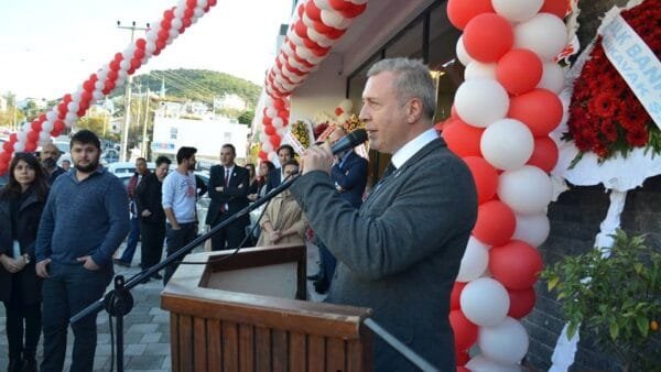  Türkiye’de Yönetim Danışmanlığı Kavramının Dönüşümü ve Algı Sorunu